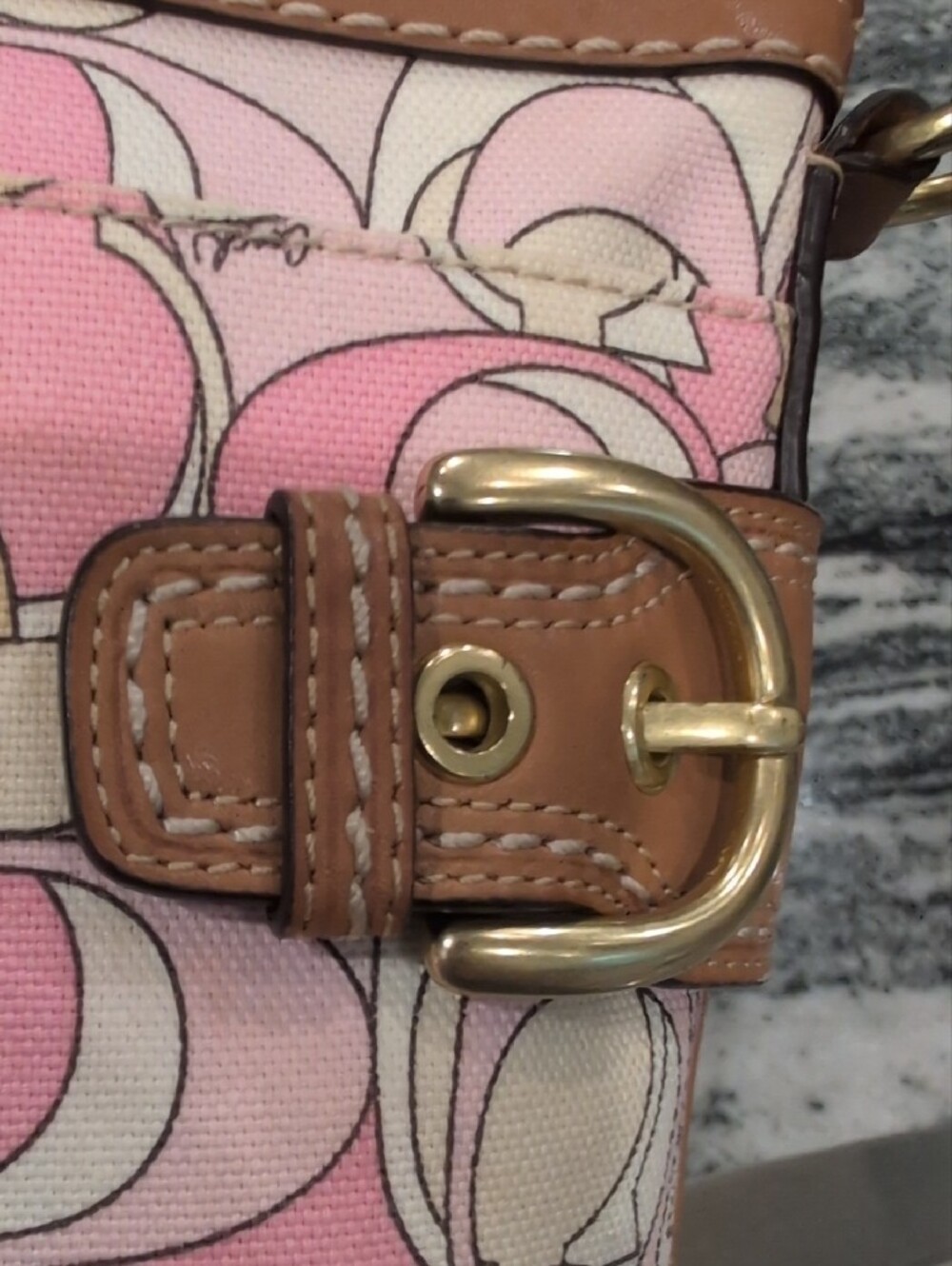 Coach Soho Pastel Signature Optic Print Swingback Crossbody Bag - Picture 7 of 15